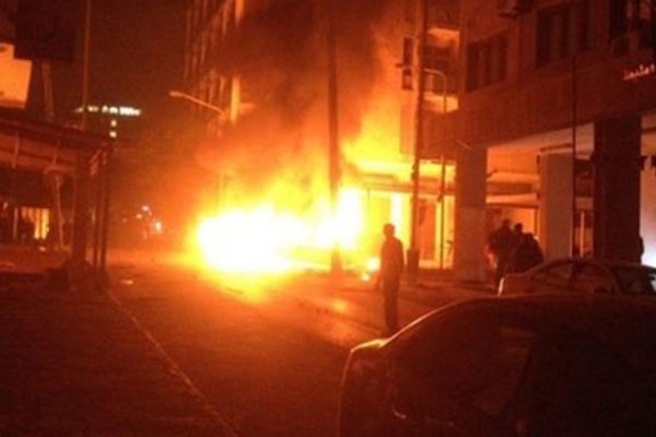 انفجار قرب السفارة الإيطالية في العاصمة الليبية طرابلس