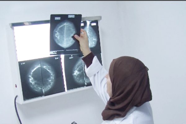 معسكر: تسجيل 17 حالة مؤكّدة لسرطان الثدي بعيادة التوليد