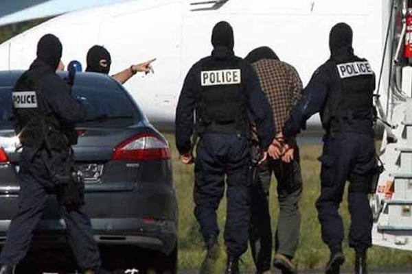 اعتقال جزائري يشتبه في صلته بالجماعات الإرهابية ببلجيكا
