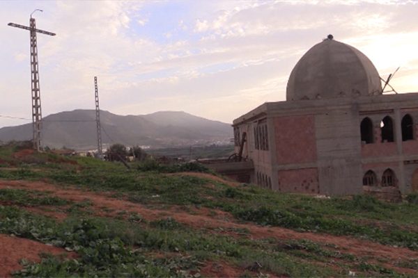 عين الدفلى: سكان عريب يرفضون بناء اعانات ريفية في مكان مدرسة قرآنية