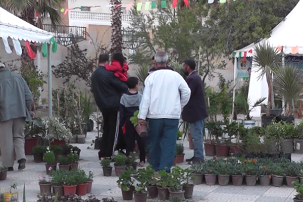 المسيلة: معرض الأزهار والبستنة يحط الرحال بمدينة بوسعادة