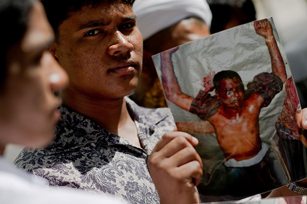 إسرائيل ترفض وقف ضخ الأسلحة لميانمار رغم مذبحة الروهينغا