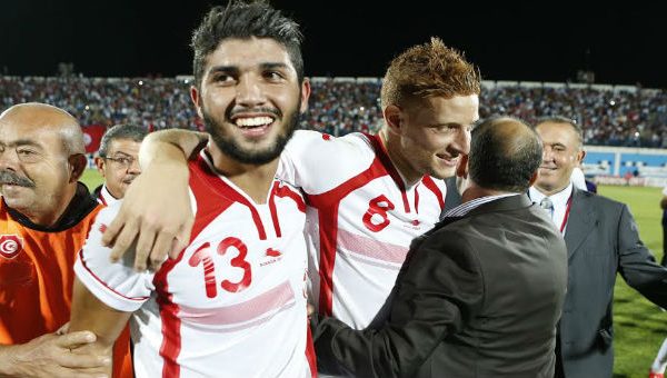 استبعاد اللاعبين الخزري وساسي من المنتخب التونسي لكرة القدم بسبب سوء السلوك!