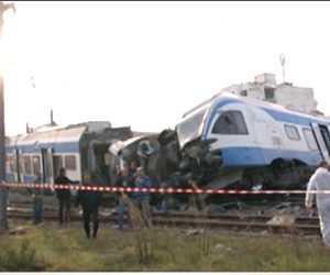صور عن حادثة انحراف قطار في محطة للسكك الحديدية بالحامة
