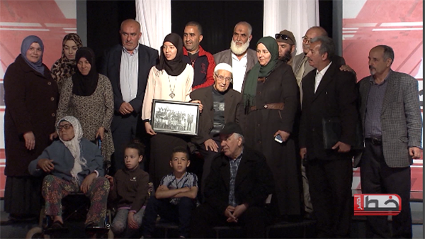 خط أحمر: تكريم أقدم معلم في الجزائر عمره 104 عاما