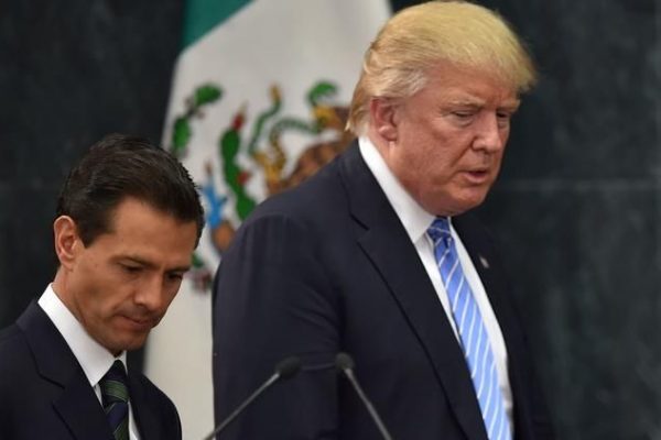 ترامب يسعى للحصول على تمويل لبناء جدار حدودي مع المكسيك