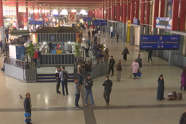نقل “سوغرال” ترفع رهان تحسين خدمات النقل البري للمسافرين
