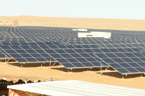 الجزائر لن تقبل بسعر تكلفة إنتاج الكيلواط الساعي من الطاقة الشمسية أكثر من 04دنانير