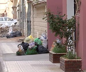 العاصمة: الحراش تغرق في النفايات وعمال النظافة يعودون أخيرا للعمل