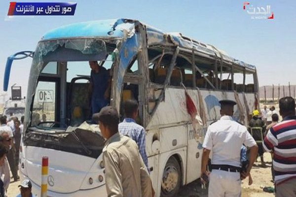 مصر: مقتل 26 في هجوم بالرصاص على حافلة تقل أقباطاً