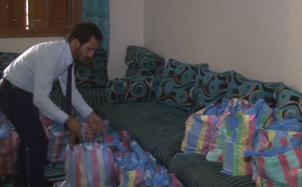 الجلفة: شباب متطوع يجمع أكثر من 100 قفة رمضان ويوزّعها على الفقراء