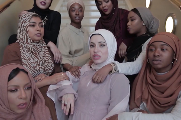 محجبات من أمريكا يدافعن عن الحجاب..ويلهبن مواقع التواصل الإجتماعي