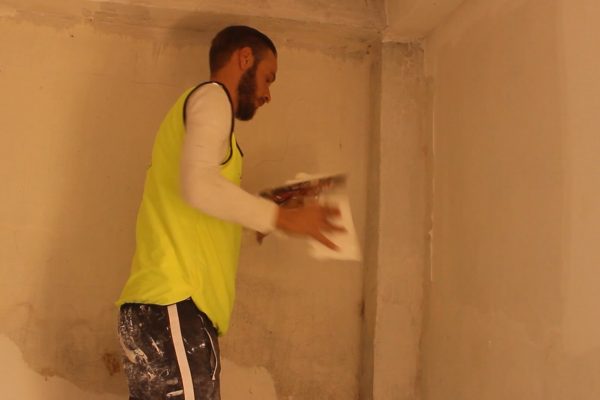 الشلف: جمعية كافل اليتيم تتكفل بتهيئة وتجهيز مسكن أرملة بـ 6 أطفال