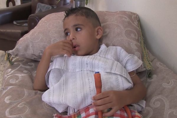 البليدة: حلم أسامة صاحب الـ 06 سنوات.. قطعة خبز وجرعة ماء