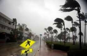 حالة إستنفار في جزيرة غوادلوب الفرنسية مع إقتراب إعصار “ماريا”