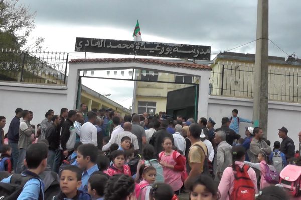 سكيكدة: تلاميذ مدرسة بورغيدة بالزيتونة في إضراب عن الدراسة بسبب وضعية الحجرات والمطعم