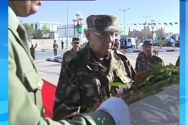 الفريق أحمد قايد صالح : الجيش سيواصل تطوير قدراته لتعزيز أداء مهامه الدستورية خدمة للجزائر