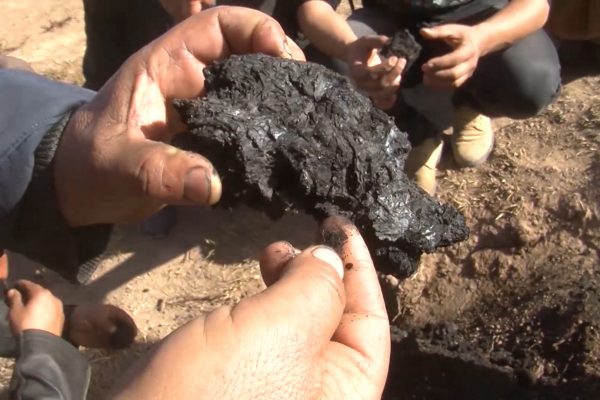 الجلفة: مختصون يكشفون عن ظاهرة انبعاث النيران بسد العجال