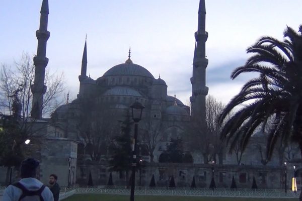 الجامع الأزرق بإسطنبول.. لؤلؤة معمامرية عالمية تستقطب المسلمين وغيرهم