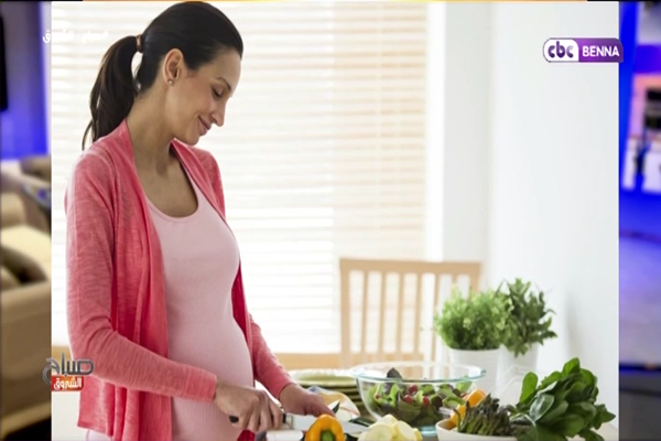 تغذية المرأة الحامل خلال ثلاثة الأشهر الأولى