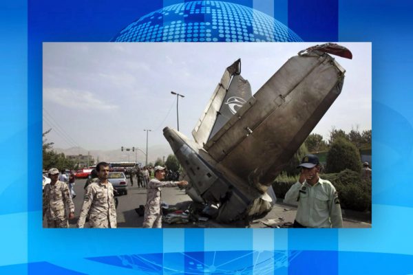 تحطم طائرة إيرانية مدنية.. ومقتل جميع ركابها