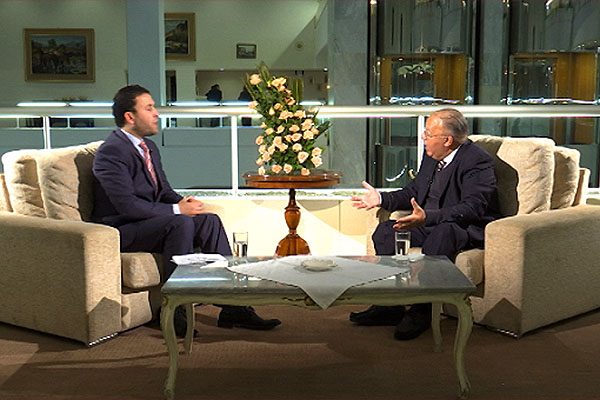لقاء خاص مع دليل أبو بكر رئيس المجلس الفرنسي للديانة الإسلامية