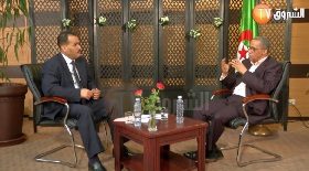 لقاء خاص مع المرشح للرئاسيات /مولسهول محمد (ياسمينة خضرا): الحلقة الثانية 2/1