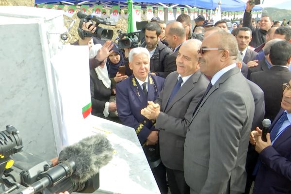 بدوي: الرئيس بوتفليقة يعتبر لهضاب العليا عمود الفقري للتنمية المحلية