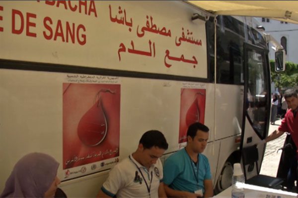 الجزائر تحي اليوم العالمي للدم وسط تحذيرات من تراجع عدد المتبرعين