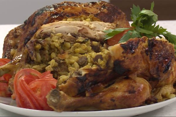 طبخة من كل بلد: دجاج محشي بالقمح