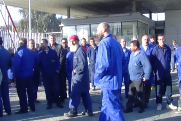 تيزي وزو: 650 عامل بمصنع النسيج في اضراب مفتوح بذراع بن خدة