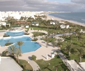 التونسيون يتجندون للتصدي للإرهاب ودعم قطاع السياحة