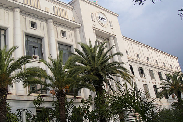 الجزائر خارج تصنيف الجامعات العربية والدولية