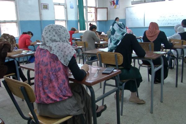 وزارة التربية تشدد العقوبات ضد التلاميذ الغشاشين في البكالوريا