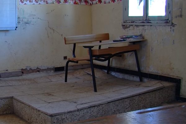 المدية: خطر الانهيارات يهدد تلاميذ ابتدائية جلفاوي بشلالة العذاورة