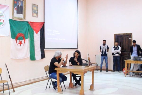 “انتفاضة السكاكين” عرض مسرحي لطلبة فلسطينيين بتيسمسيلت