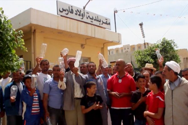 الشلف: العطش يخرج أهالي أولاد حاج هني للاحتجاج أمام مقر البلدية