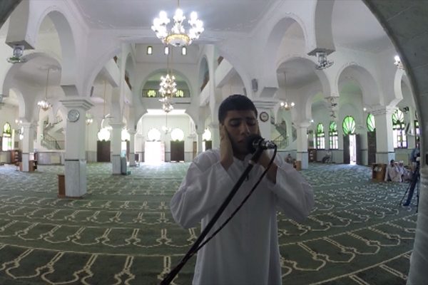 فرسان الأذان: الشيخ عبد القادر أحميدي مؤذن مسجد أبي بكر الصديق