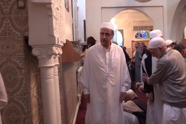برج بوعريريج: محمد لايتام …أربعة عقود من الإمامة والأذان