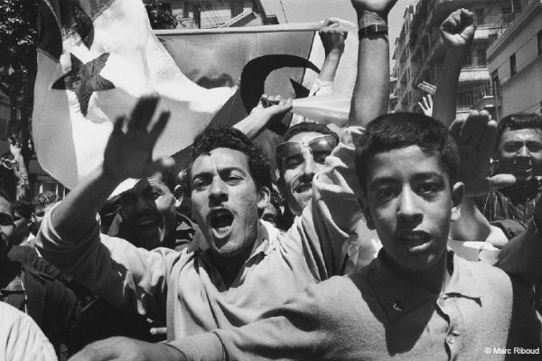 هاشتاغ “#الذكرى _54 _لاستقلال_ الجزاير” يحتل قائمة الترند على تويتر