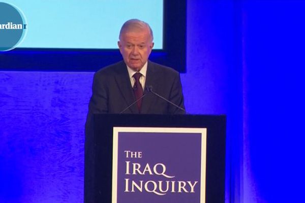 بريطانيا: طوني بلير يعتذر بشان الحرب على العراق ومطالب بمحاكمته