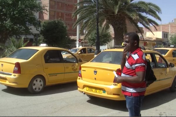 الجلفة: أزمة نقل حادة تلاحق المواطنين أيام العيد