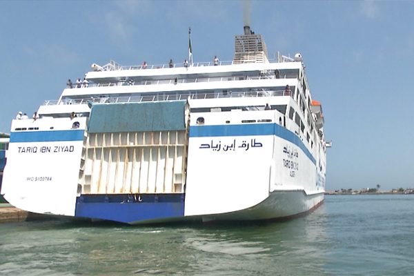 100 ألف جزائري سافروا عن طريق البحر خلال 6 أشهر بين أوروبا والجزائر