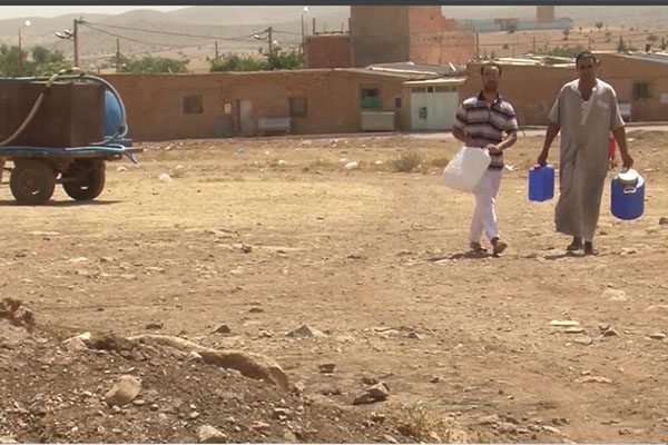 سعيدة: الجفاف يؤرق السكان والعائلات في رحلة بحث عن قطرة ماء