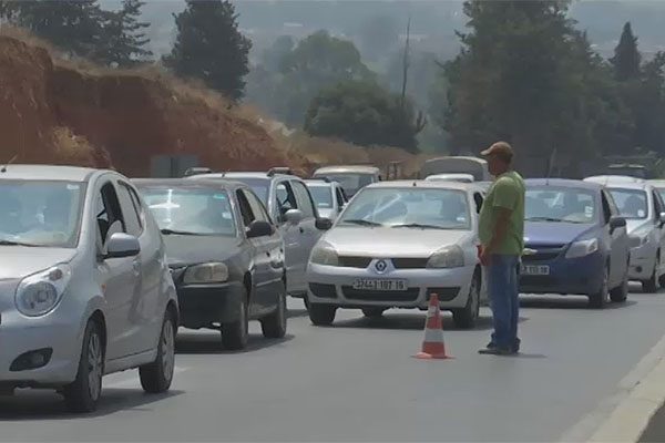 العاصمة: صيانة الطرقات والمنشآت تخنق حركة المرور