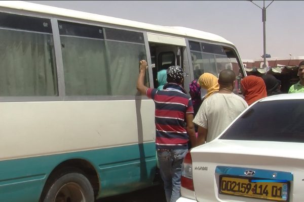 أدرار: مشكل النقل يؤرق سكان قصور تميمون والجهات المعنية غائبة