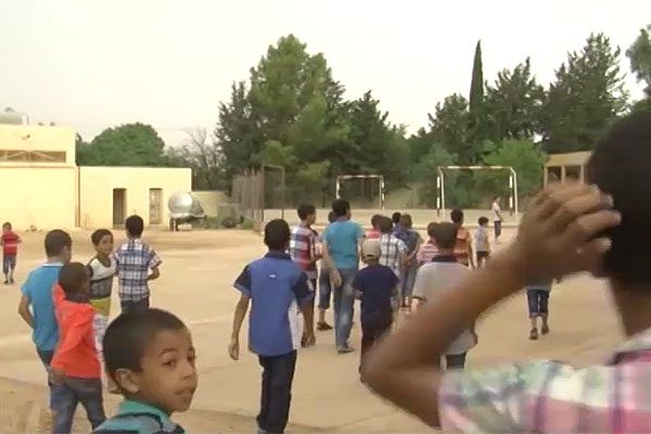 الجلفة: الشروق نيوز ترافق تلاميذ قرية الهيوهي في أول يوم دراسي
