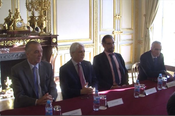 اتفاقية تعاون في مجال القضاء الجنائي بين الجزائر وفرنسا