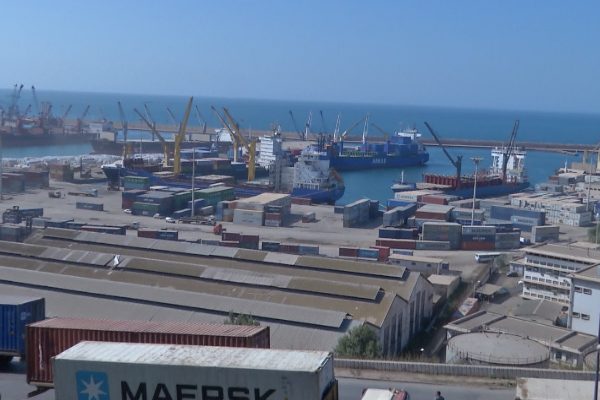 مليار دولار حجم صادرات الجزائر خارج قطاع المحروقات في 9 أشهر