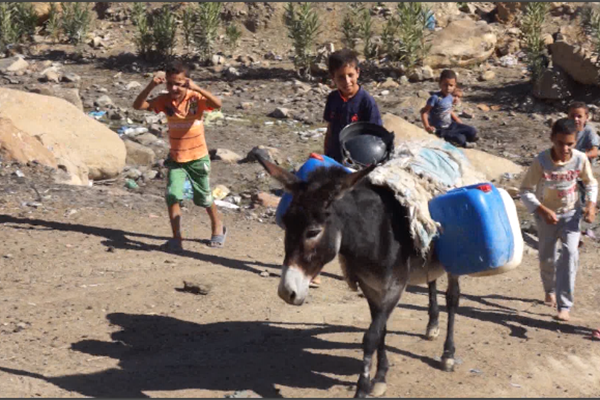 تيارت: سكان قرية الشهيد حسين يعانون نقصا في الماء و الكهرباء